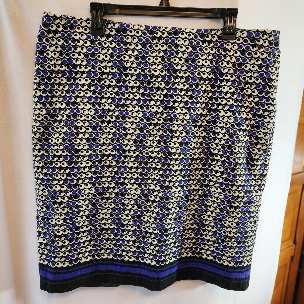 ANN TAYLOR BLUE/BLACK/WHITE SKIRT, SIZE 18, DOT/CIRCLE DESIGN, FULLY LINED